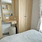 40 Beech Grove * Pickering