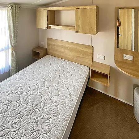 בית נופש 40 Beech Grove